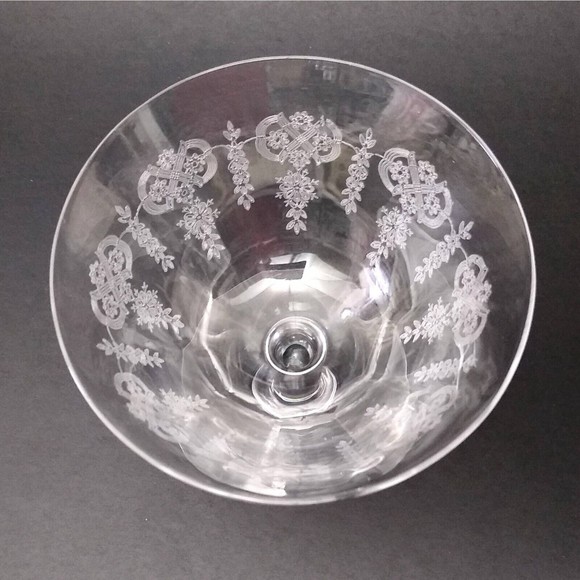 Fry Crystal -"King" etched pattern- 3 7/8" Low Sherbet glass replacement dessert - Picture 3 of 4